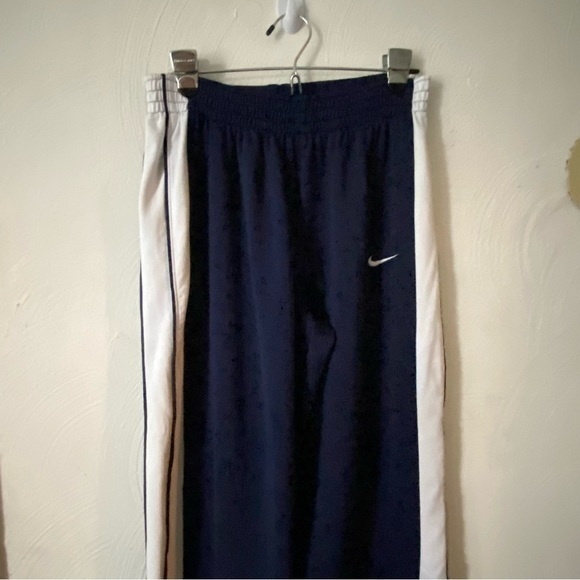 Nike Pants Women’s Size Large Stretch Side Zip Pant Leg Blue Pull On Has Stain - Picture 3 of 11